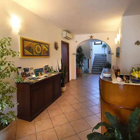Il Girasole ホテル 3*